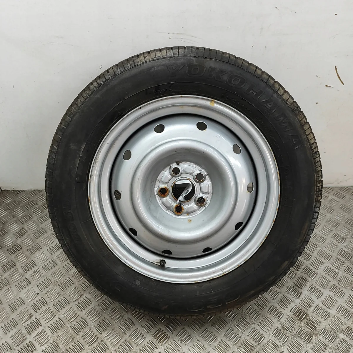 Used Subaru Forester Spare Wheel 28111FC070