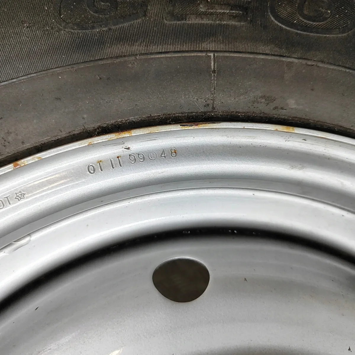 Used Subaru Forester Spare Wheel 28111FC070 image 8