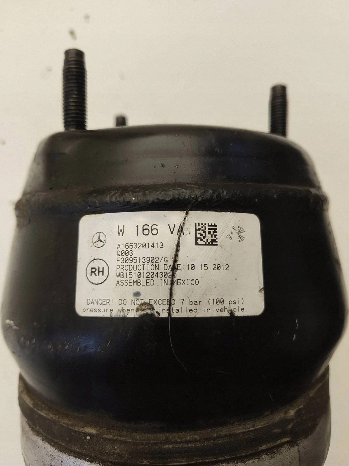 Mercedes W166 ML GLE GLS Front Right Shock Absorber image 4