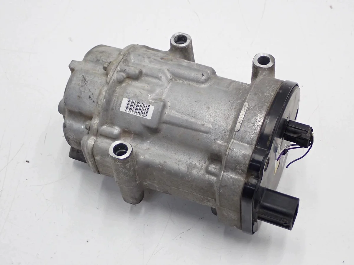 Compressor Ar Condicionado Toyota RAV4 V 2.5 image 3