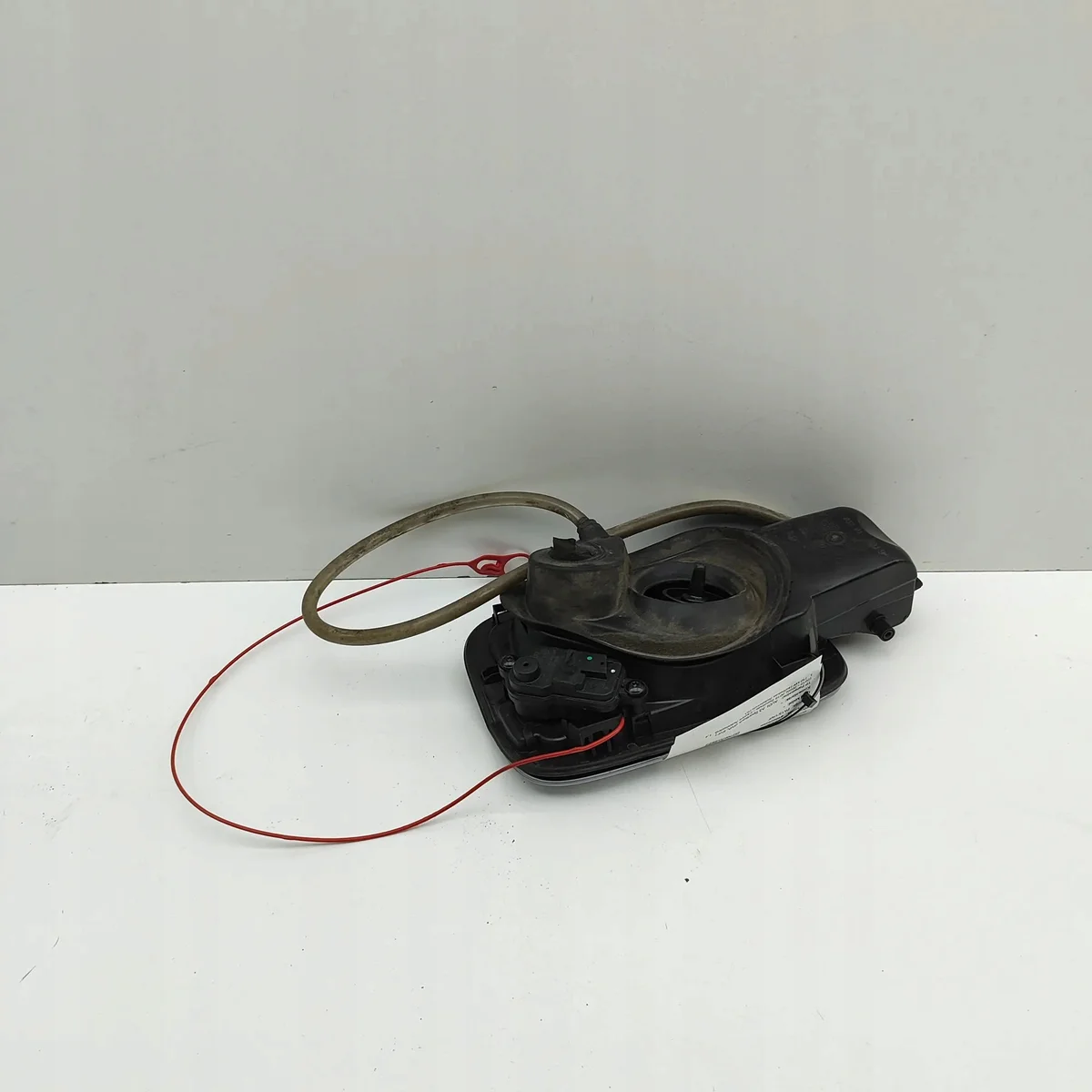 Bouchon réservoir Audi A3 Sportback 8V4809907C image 4