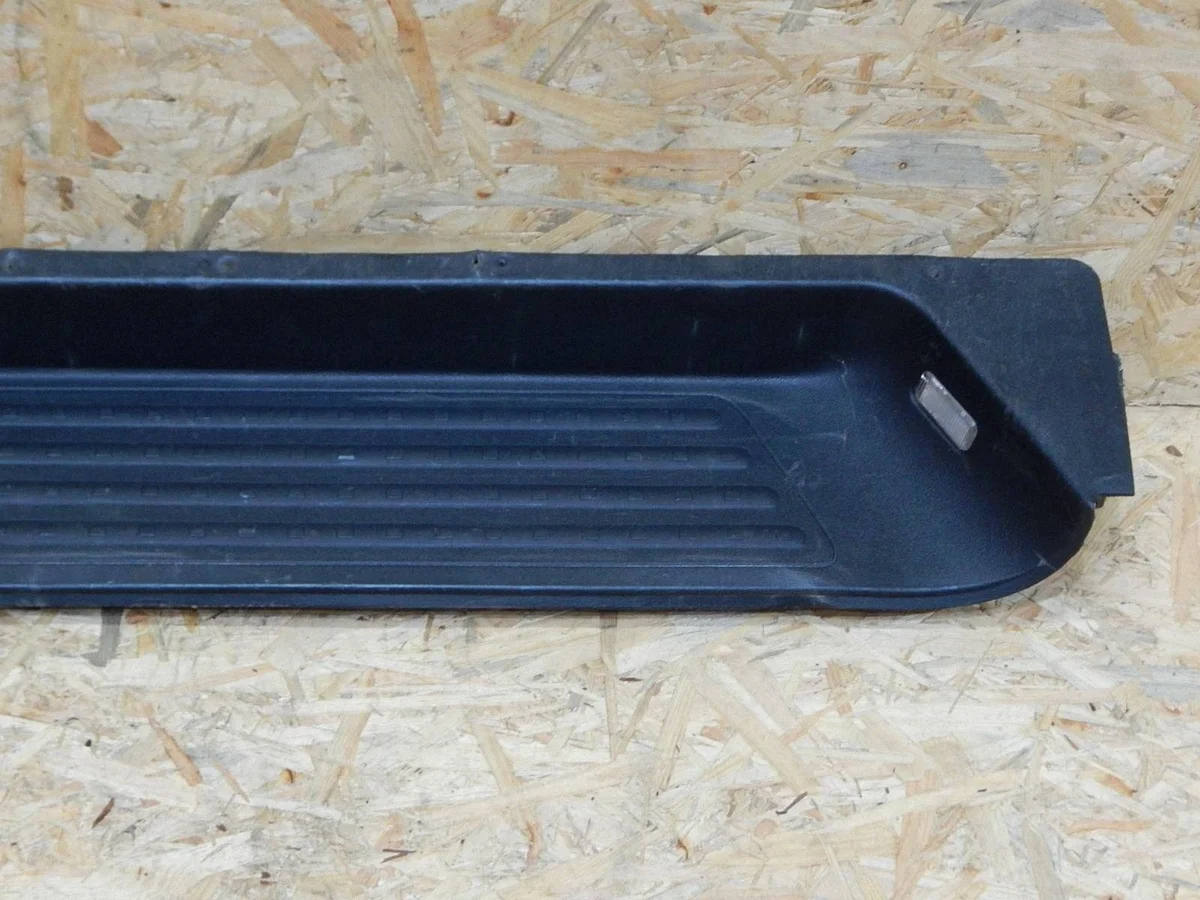 VW T6 Estribo Puerta Corredera Derecho Trasero image 3