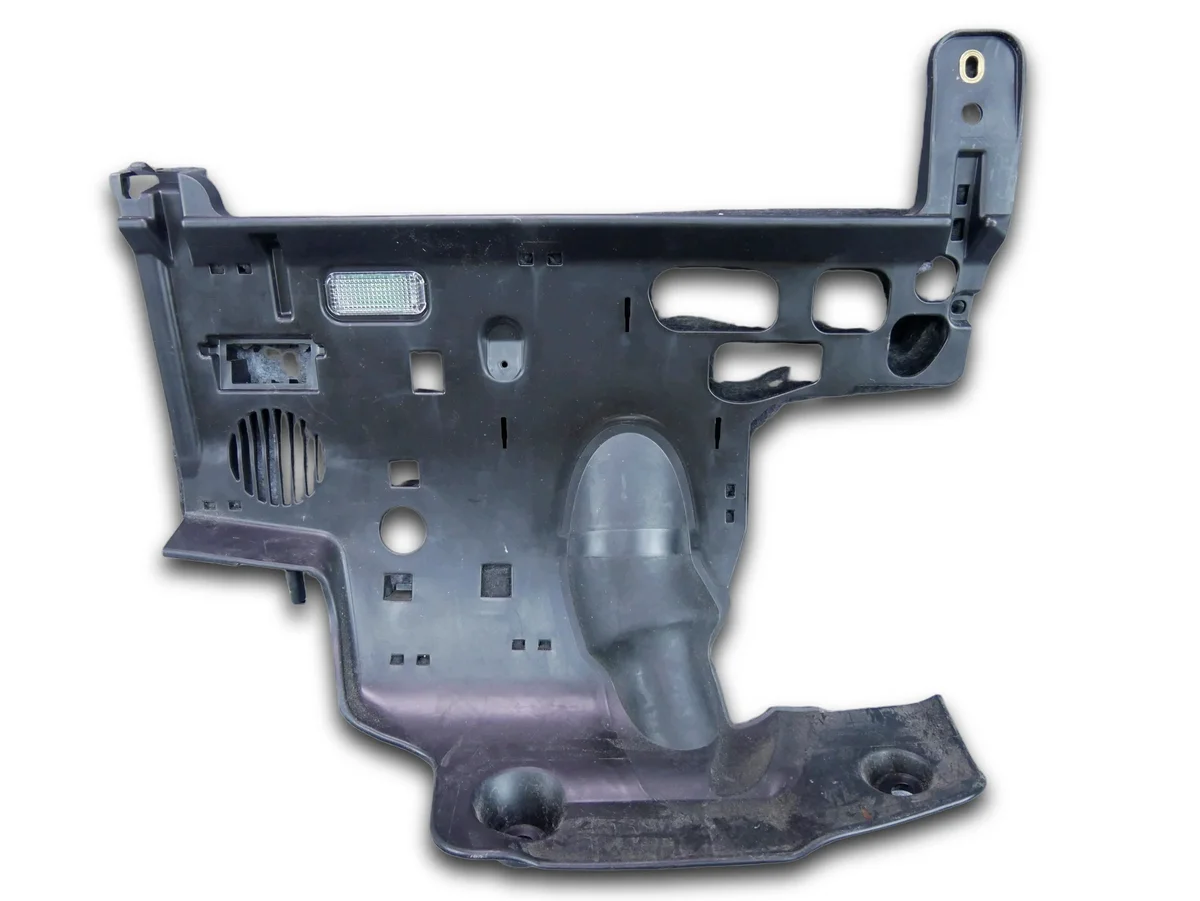 Capa sob console Audi A6 C8 A7 4K1863083