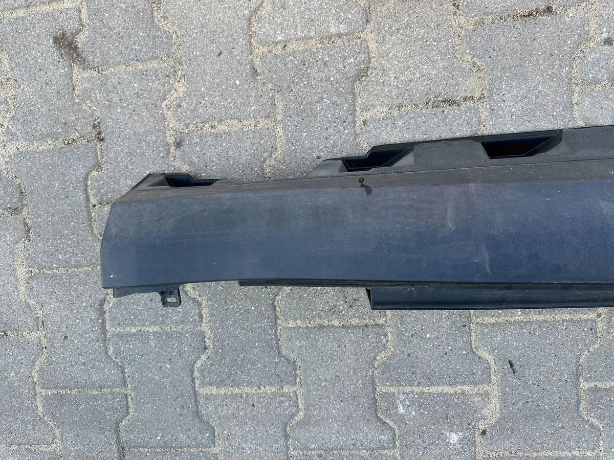 Mini Cooper R60 Rocker Panel Trim Set Used image 6