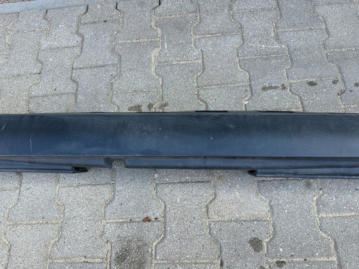 Mini Cooper R60 Rocker Panel Trim Set Used image 9