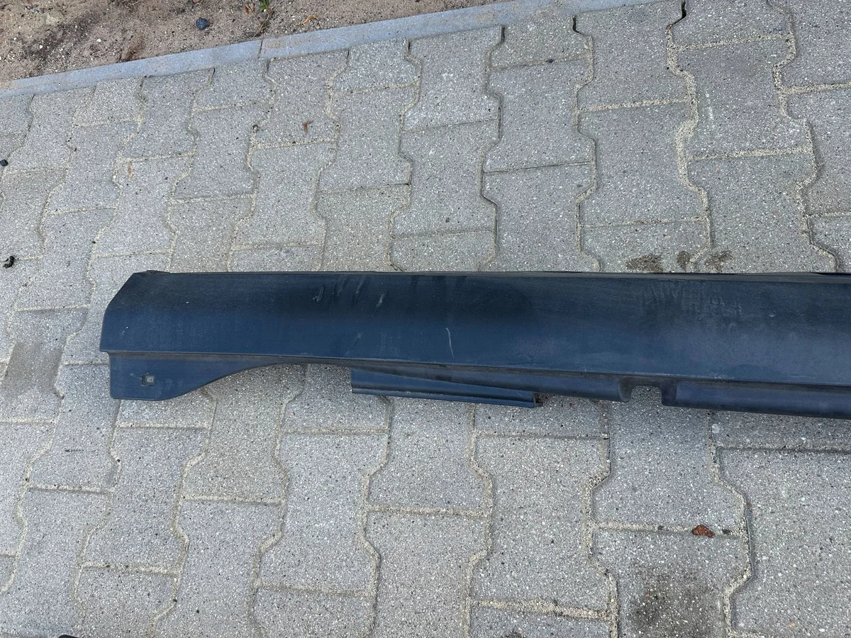 Mini Cooper R60 Rocker Panel Trim Set Used image 10