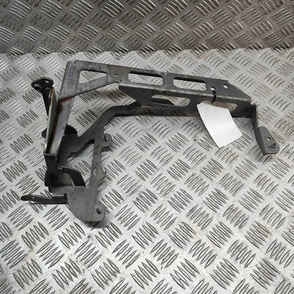 Soporte Radiador Mercedes-Benz M (W166) A1666260529