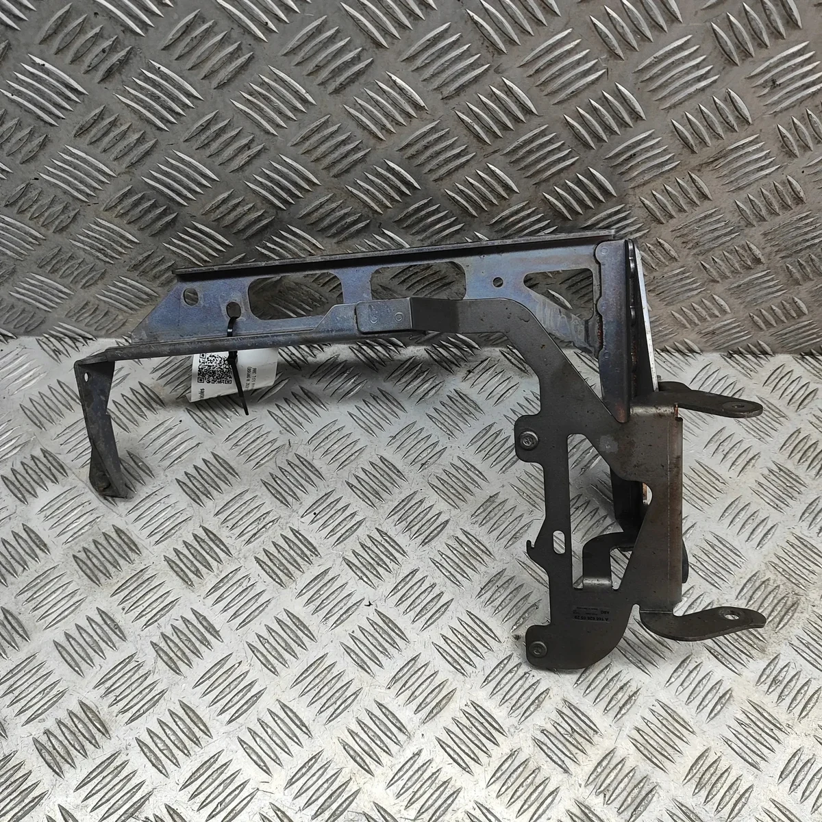 Support radiateur Mercedes-Benz M (W166) A1666260529 image 6