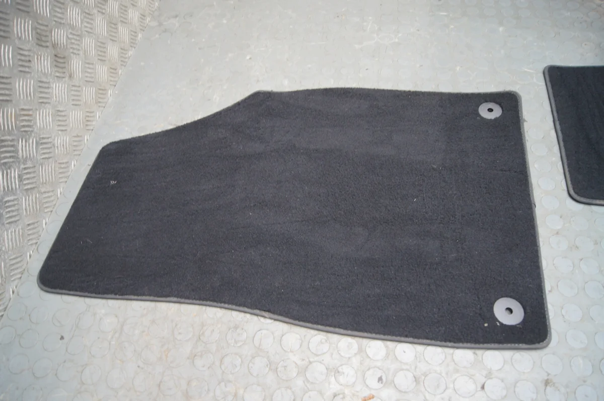 Tapis VW ID3 ID.3 PRO HB 5d Avant Arrière image 4