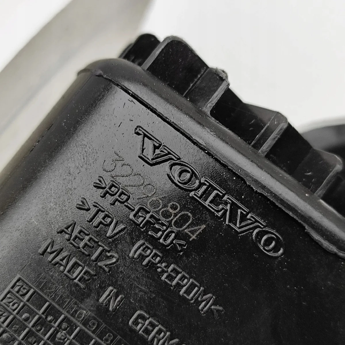Polttoainetankin luukku Volvo XC40 32296804 image 6