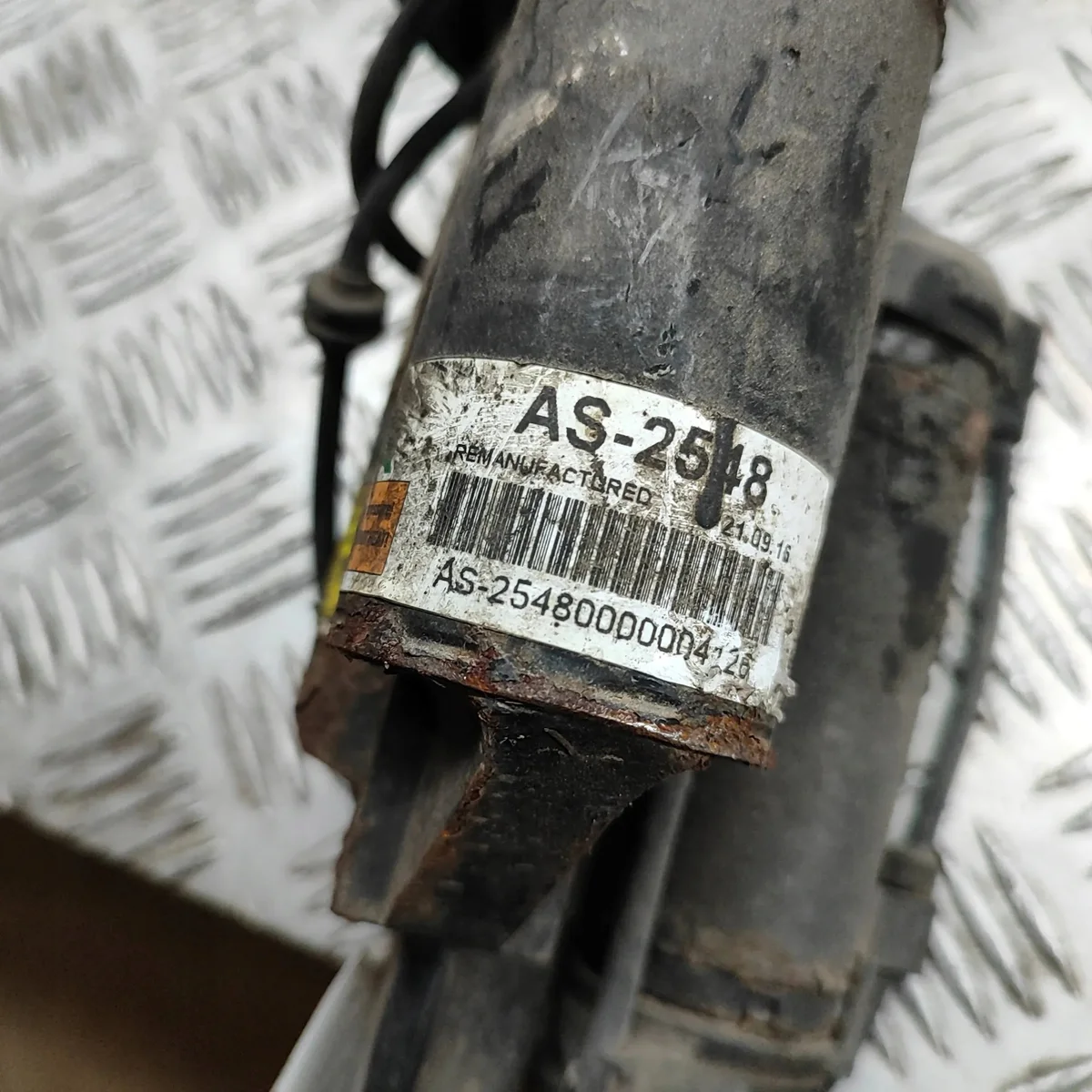 Stoßdämpfer vorne links Mercedes S-Klasse W221 image 7