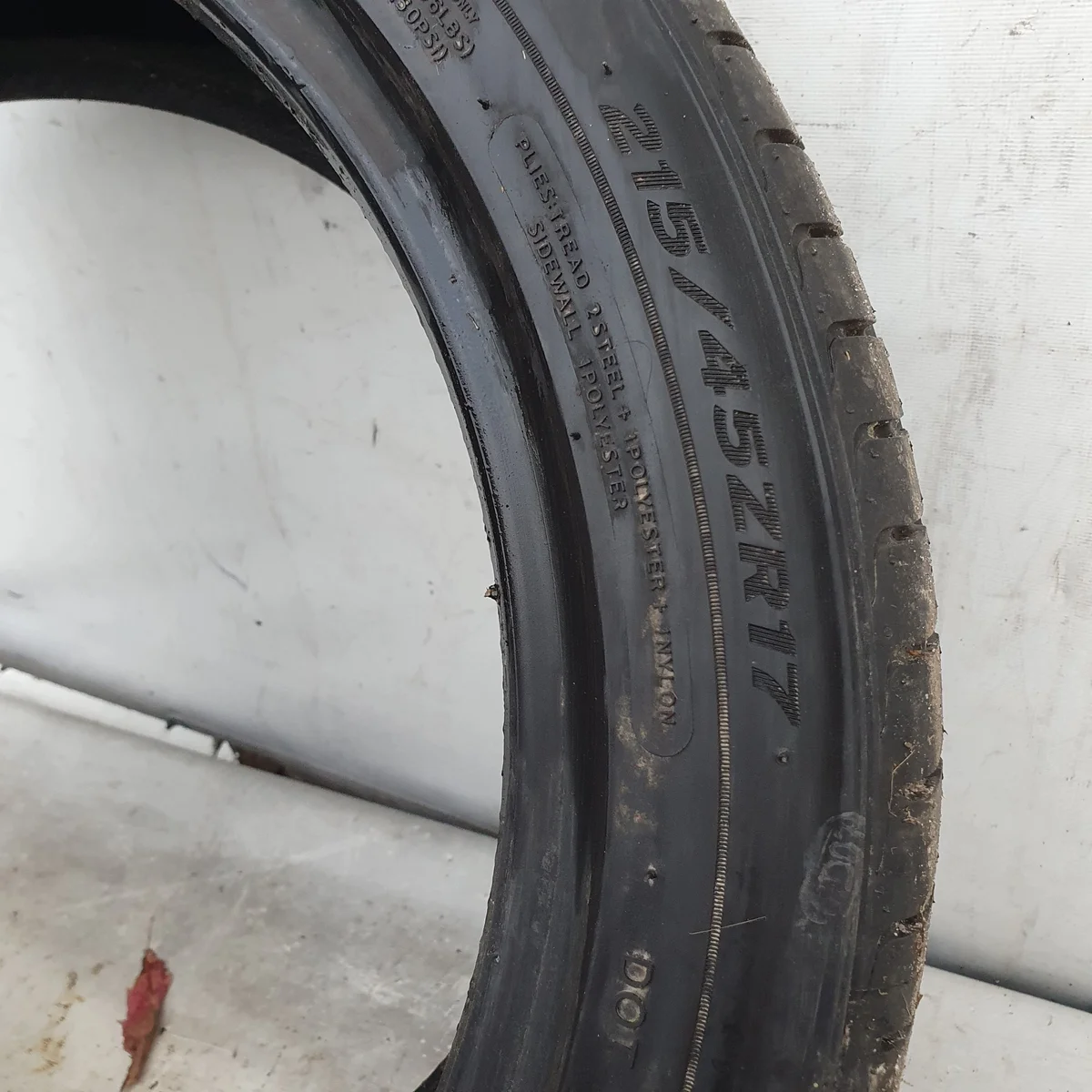 Reifen LAUFENN S FIT EQ 215/45 ZR17 gebraucht image 6