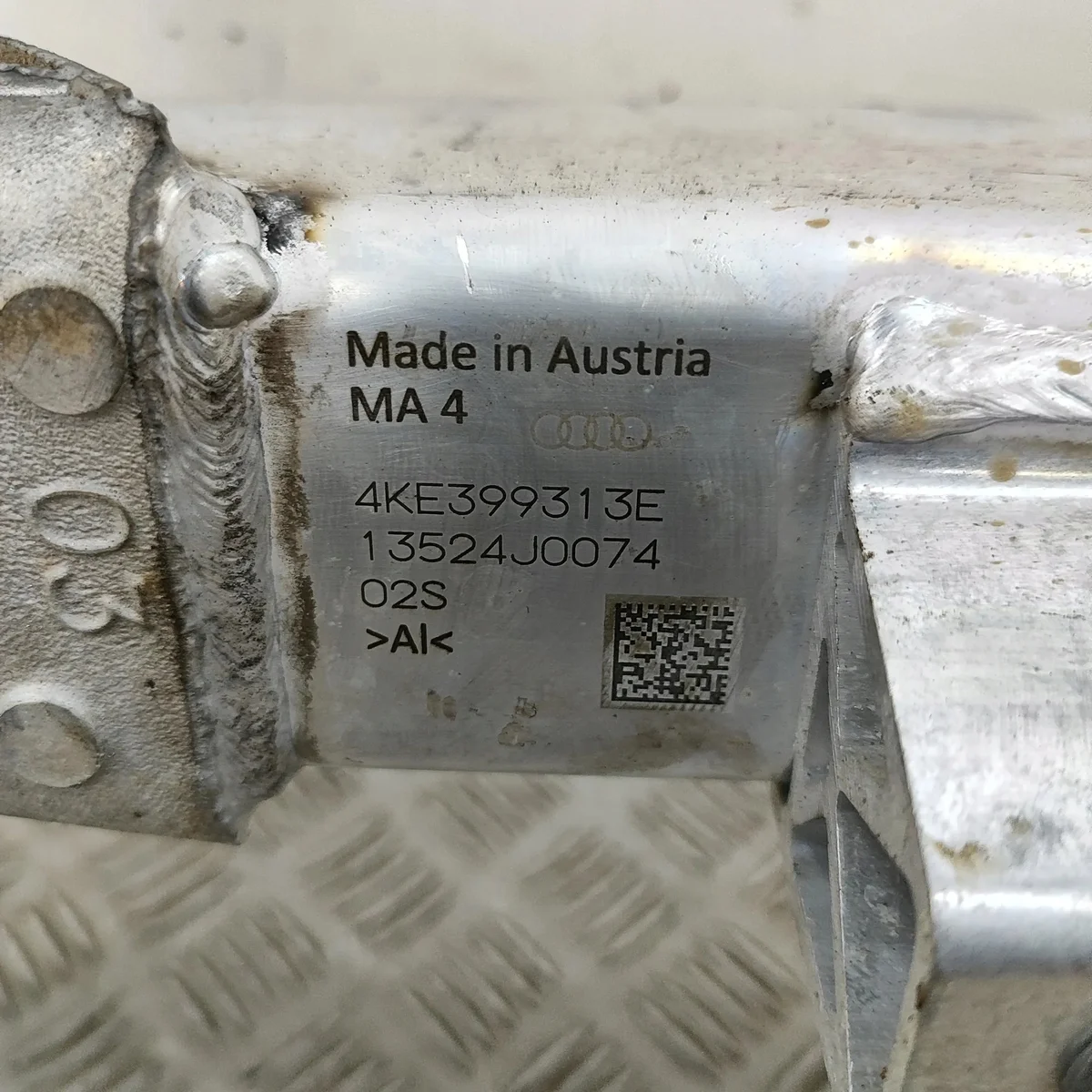 Audi Q8 2023 Subframe Dianteiro 4KE399313E image 5
