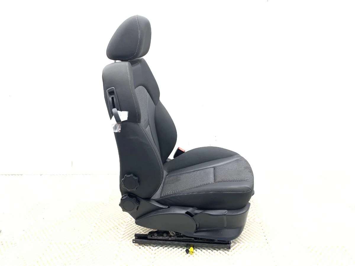 Sitz Rechts Vorne Audi A1 8X 2010-2018 image 5