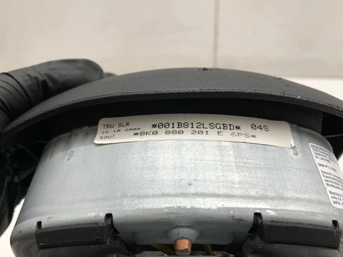 Airbag Fahrer Audi A4 B8 8K0880201E gebraucht image 6