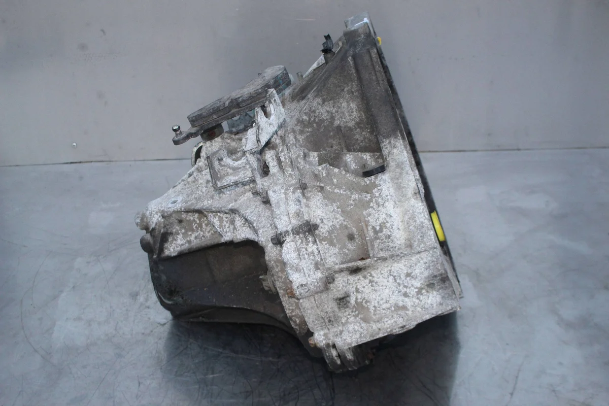 Boîte de vitesses Nissan Qashqai 2.0 TL4A116 image 4