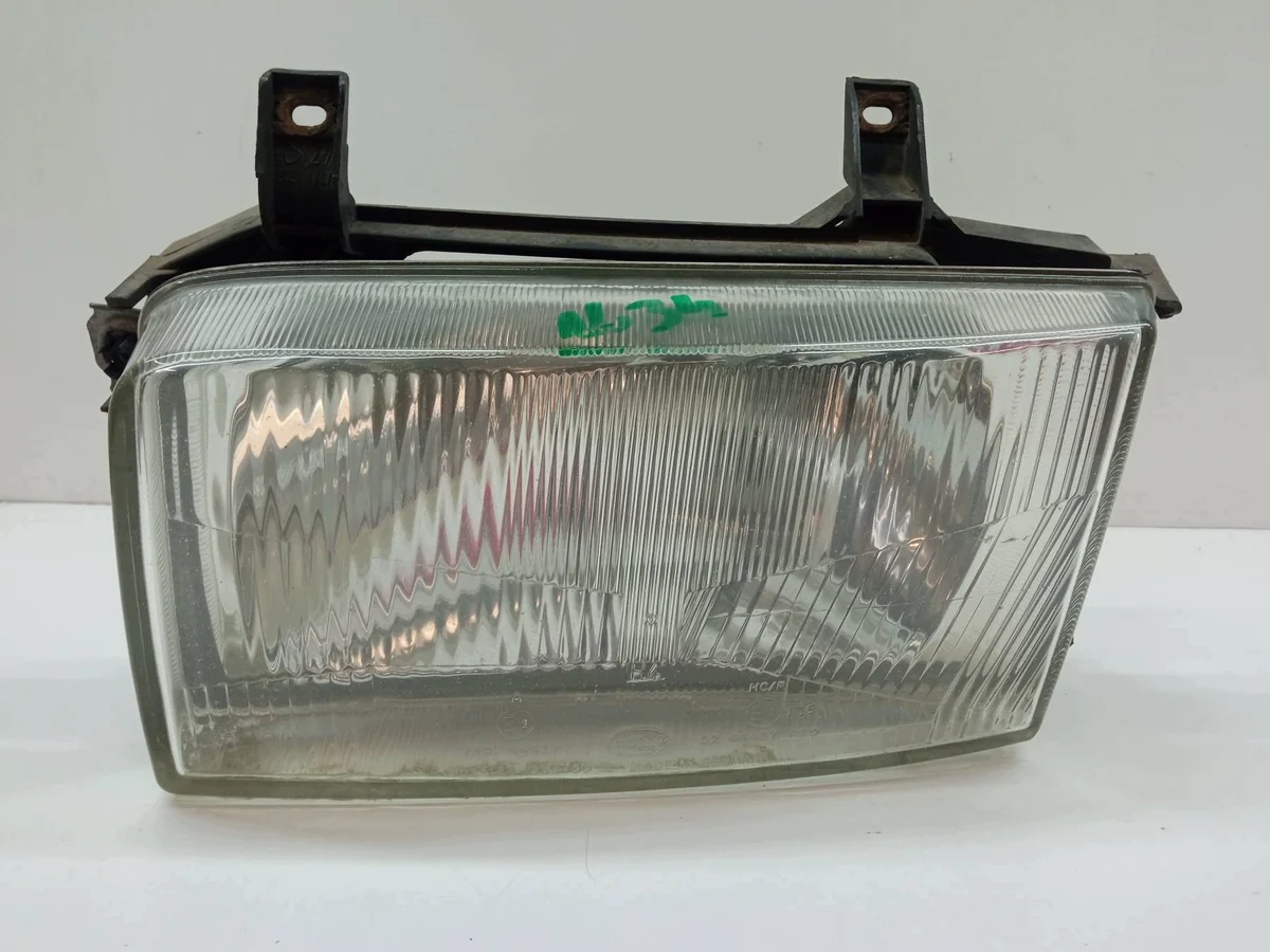 Phare complet VW Transporter T4 occasion image 5