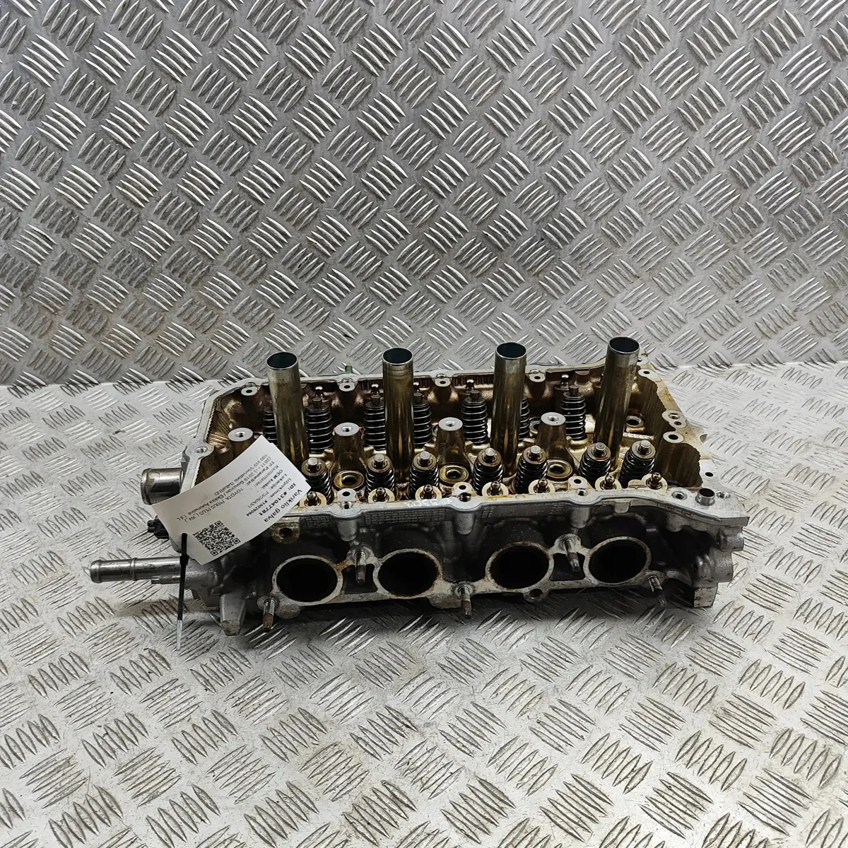 Cilinderkop Toyota Prius Plus 1.8L image 3