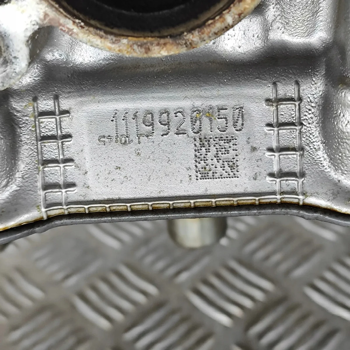 Cilinderkop Toyota Prius Plus 1.8L image 7