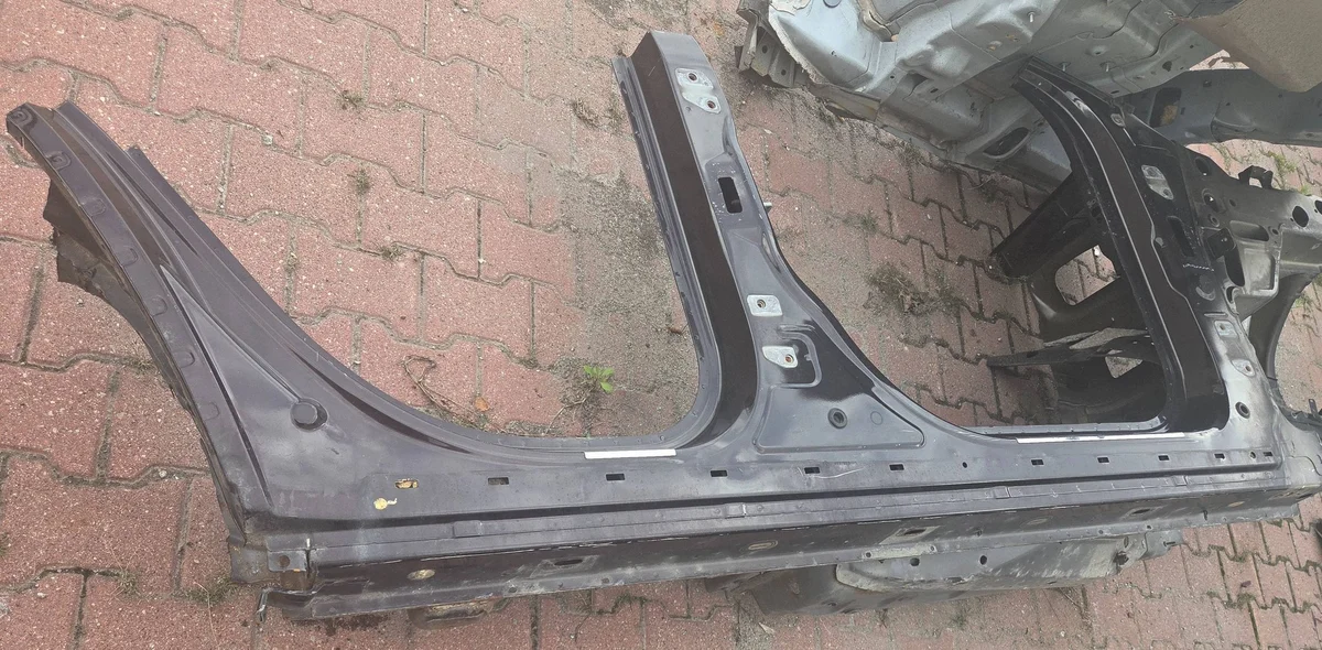 Schweller Rechts A/B Säule Jeep Grand Cherokee