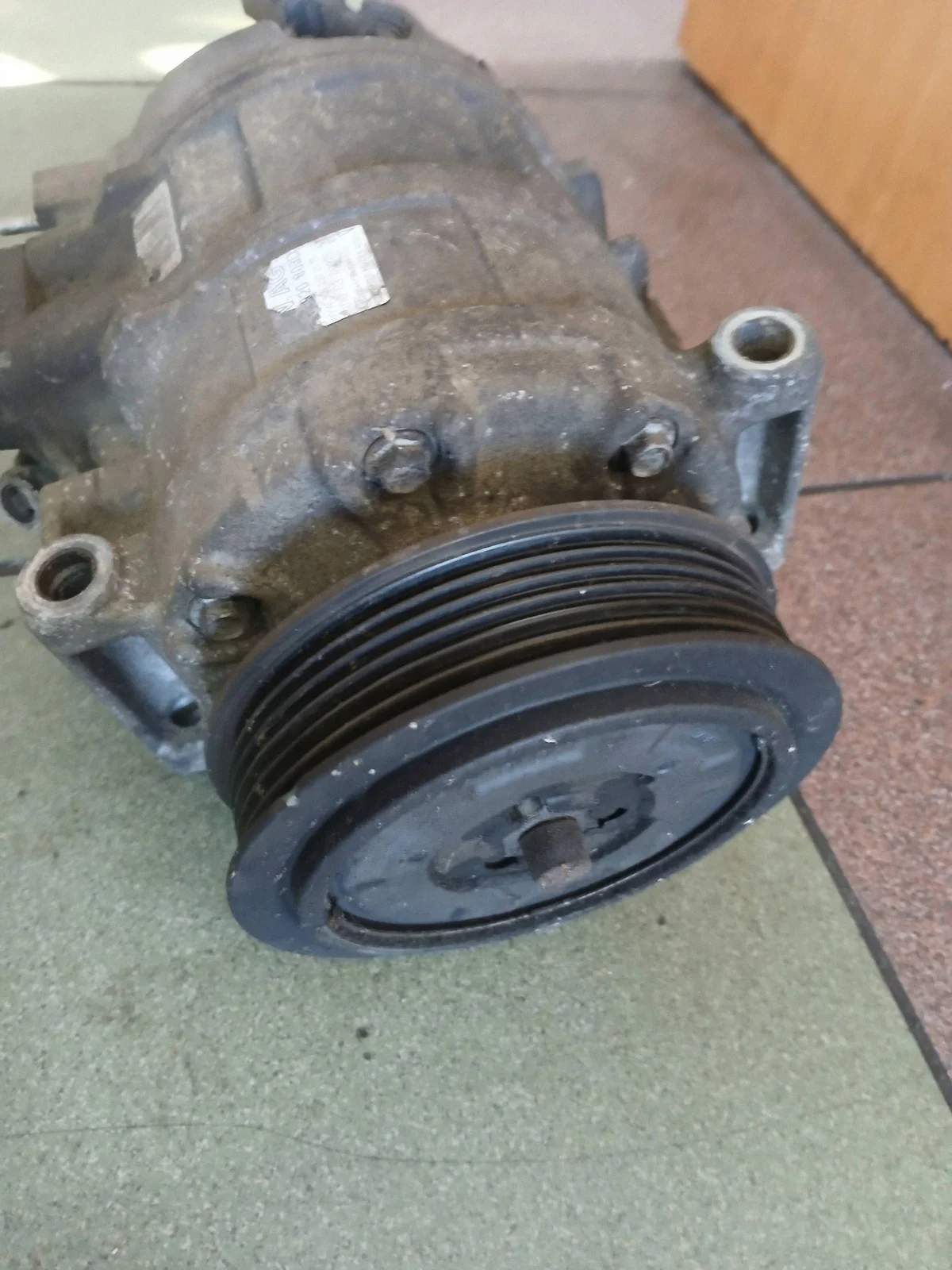 AC Compressor Skoda Fabia 3 1K0820803D image 3