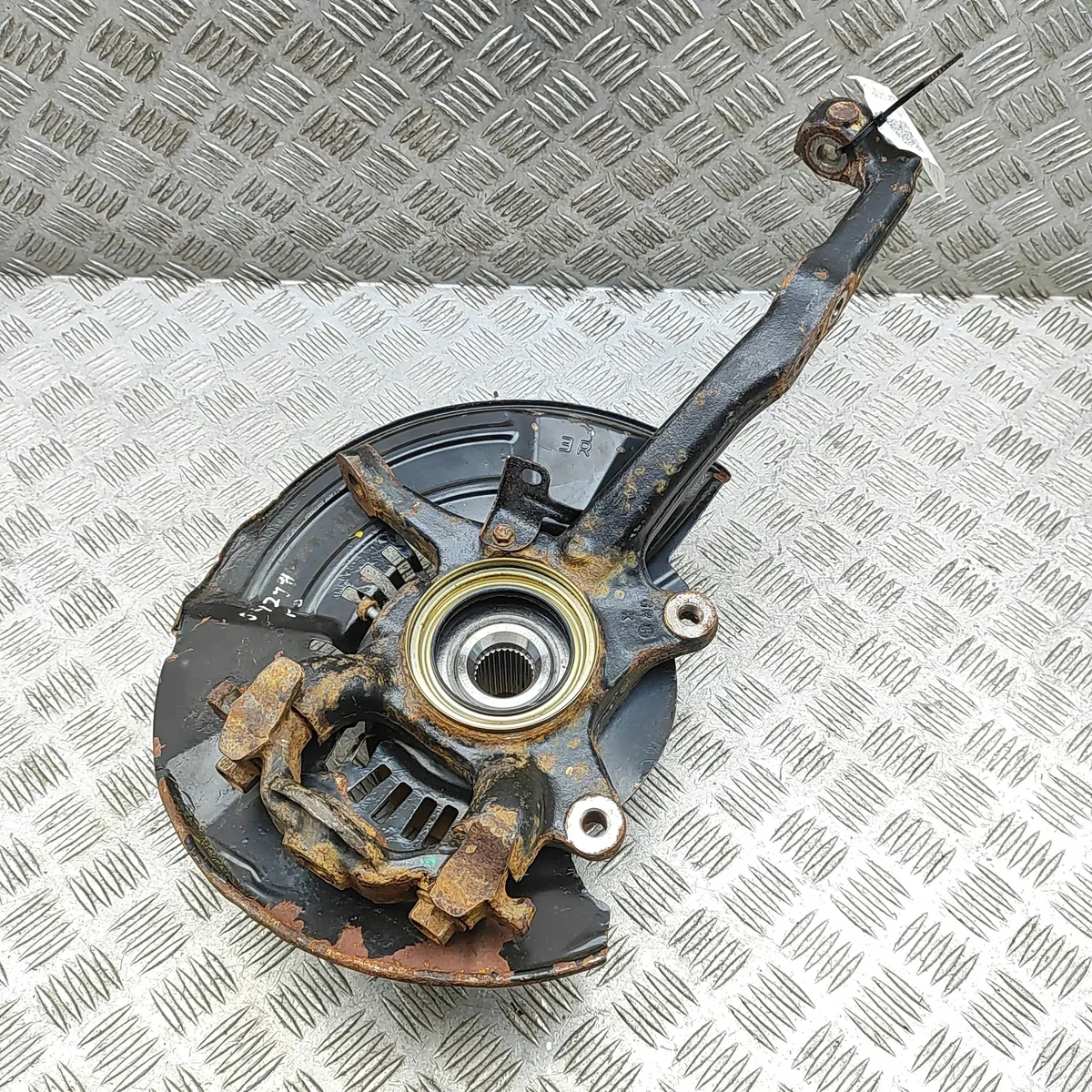 Achsschenkel vorne rechts Toyota Hilux VIII image 4