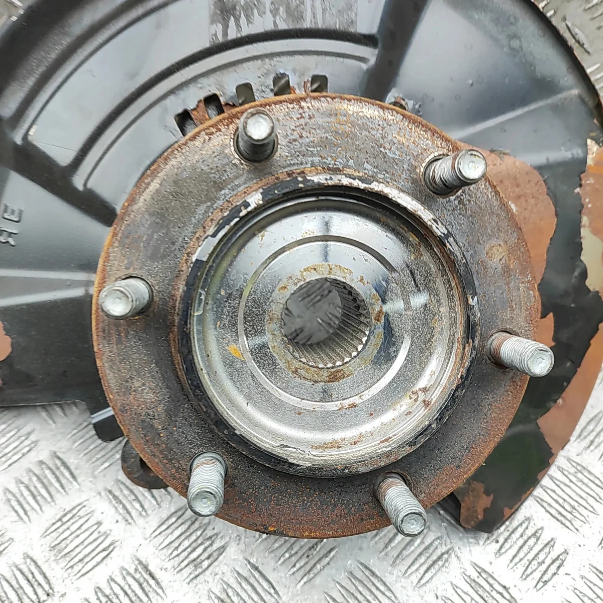 Achsschenkel vorne rechts Toyota Hilux VIII image 5