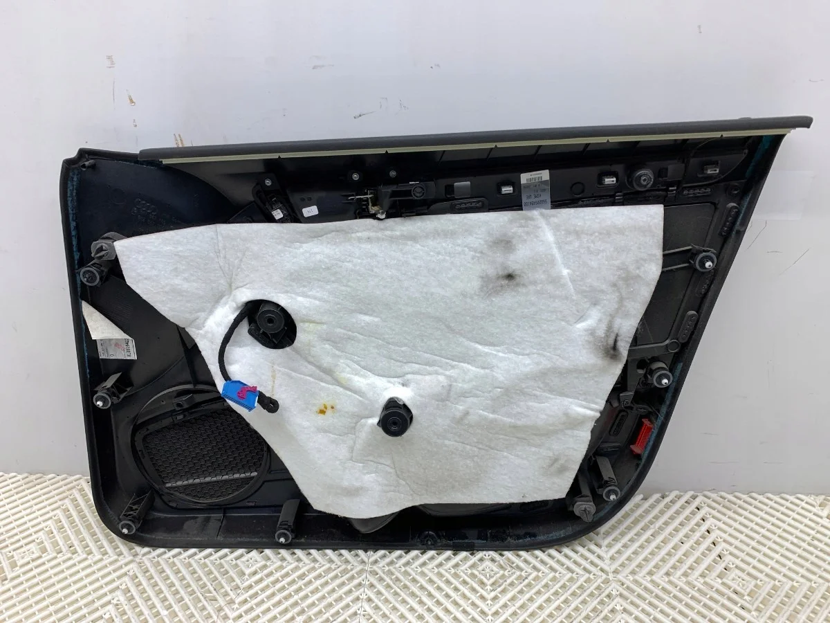 Seitenverkleidungen Audi A4 B8 Kombi LORK-2067-23301 image 4