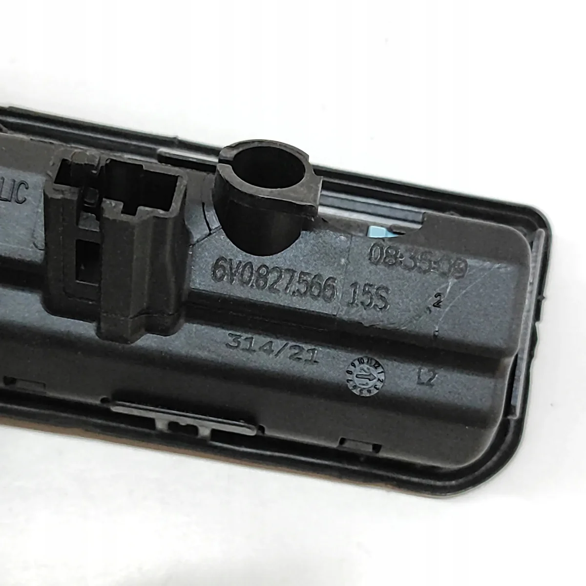 Audi A3 8Y Manija Maletero 6v0827566 image 6
