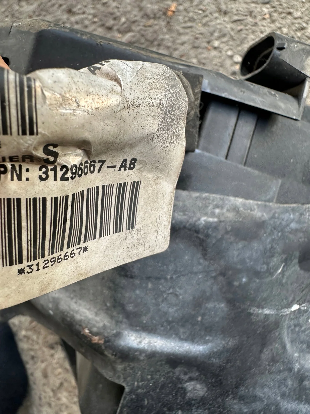 Volvo S40 V50 Battery Start Stop Bracket 31296667 image 6