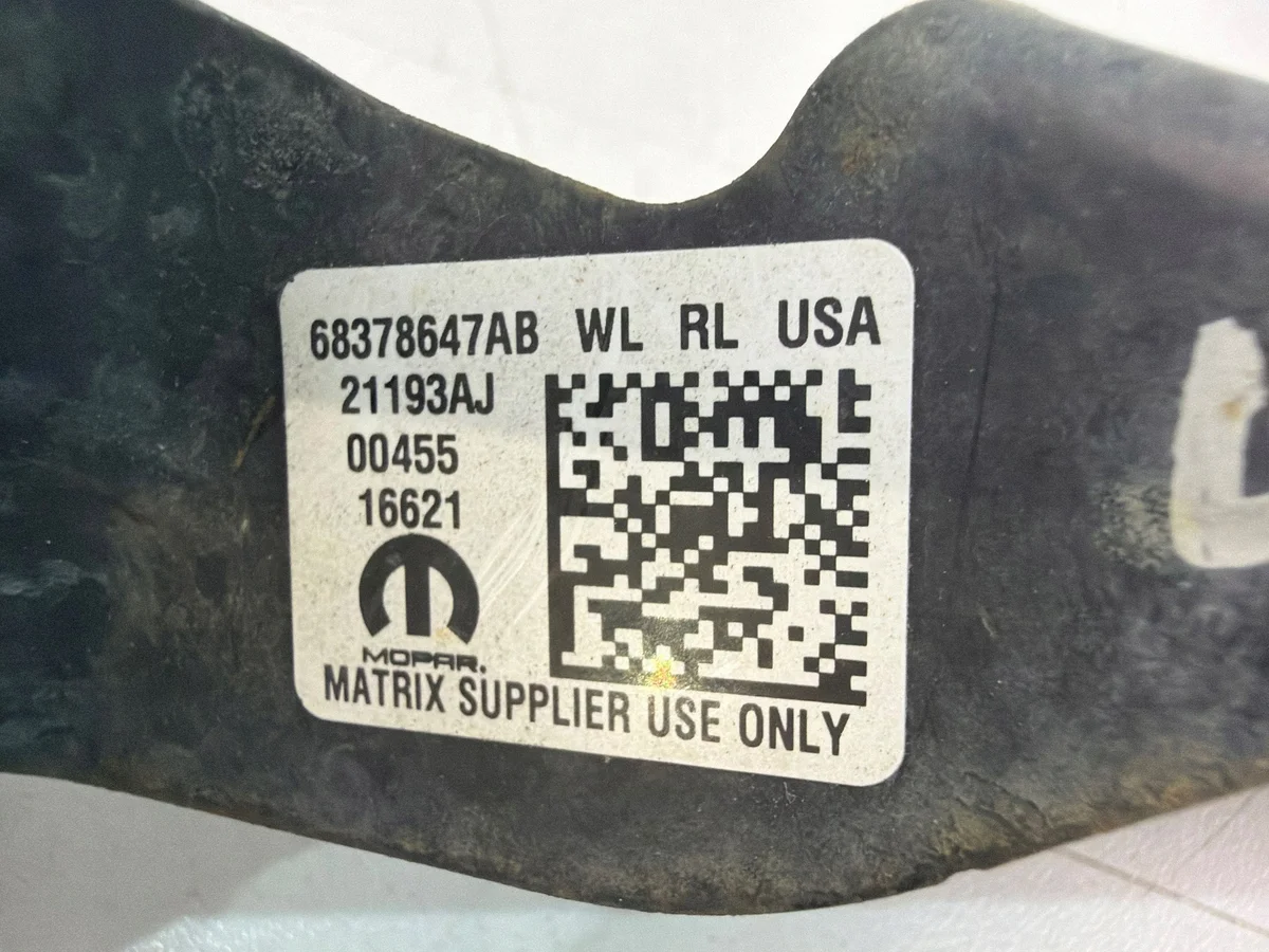 Sensor Nivelación Suspensión Jeep Grand Cherokee WL 68378647AB image 3