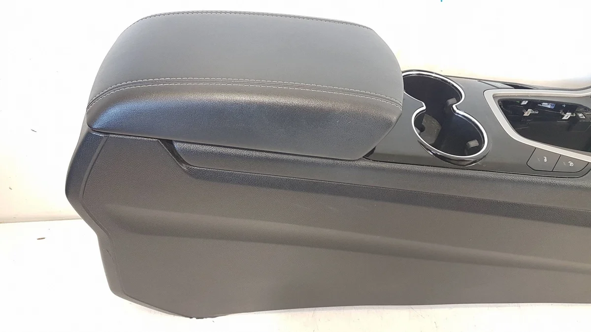 Ford S-MAX MK2 armstöd mittkonsol GGC13137 image 5