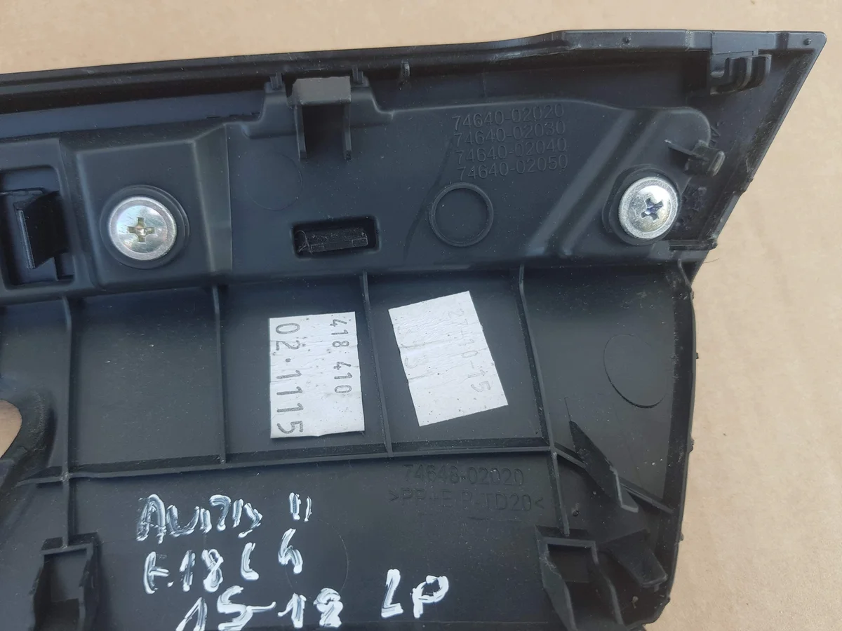 Cache poignée porte Auris II 2015-2018 AV Gauche image 4