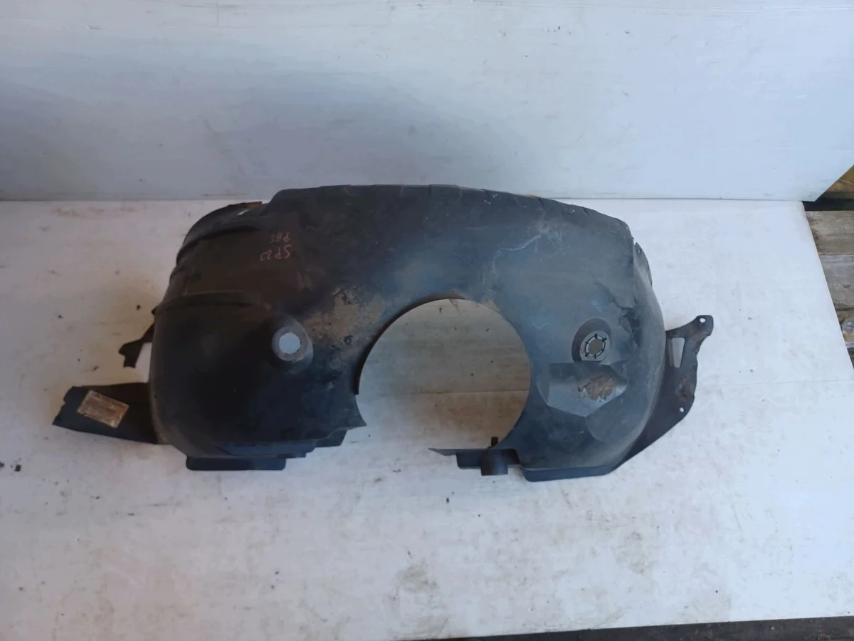 Passage de roue Mercedes Vito Viano W639 Droit Avant