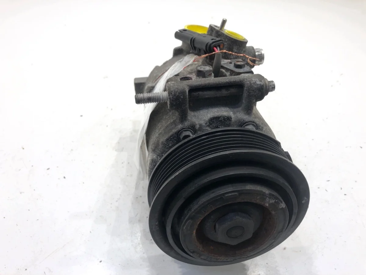 Compresor A/C BMW F20 9222308 Usado