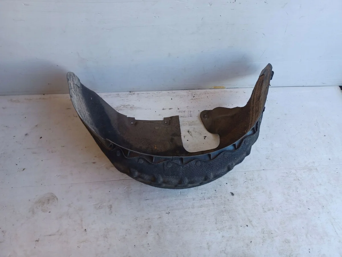 Volvo V60 I Skärmkant Vänster Bak 31333252 image 8