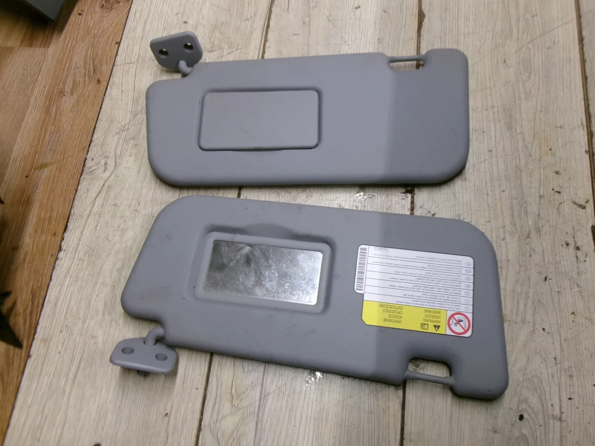 Protetores Solares Mitsubishi Colt VI CZ3 Usados