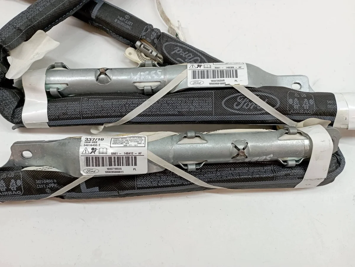 Ford Fiesta Mk7 Vorhang Links Rechts Satz image 3