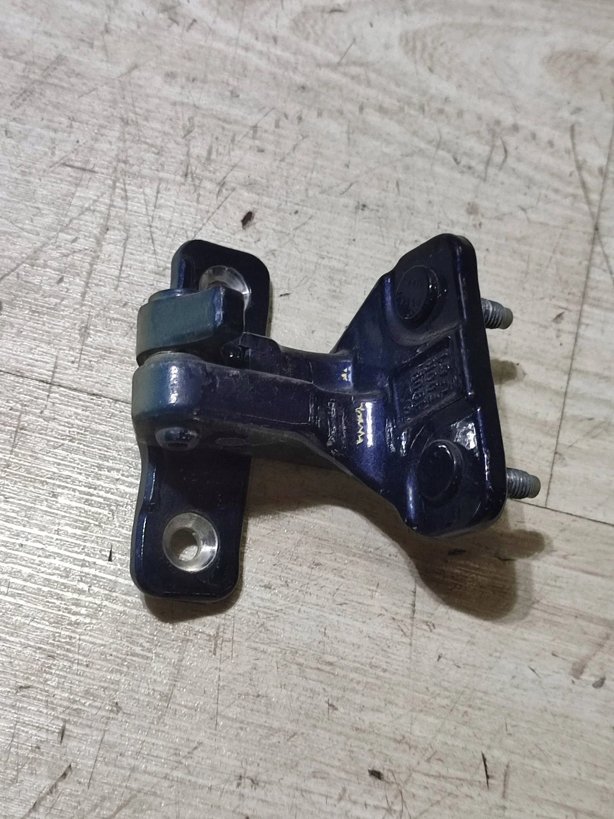 Bisagra Trasera Derecha Mercedes-Benz W205 image 4
