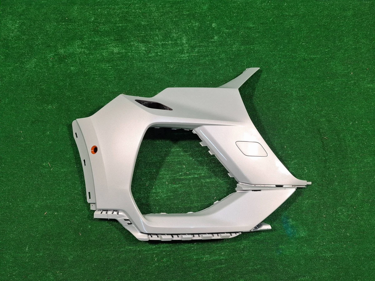 Audi Q3 83A Cantoneira Parachoque Direita 83A807438D