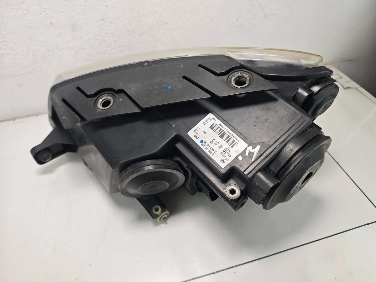 VW Passat B6 Scheinwerfer Rechts vorne 3C0941006Q image 7