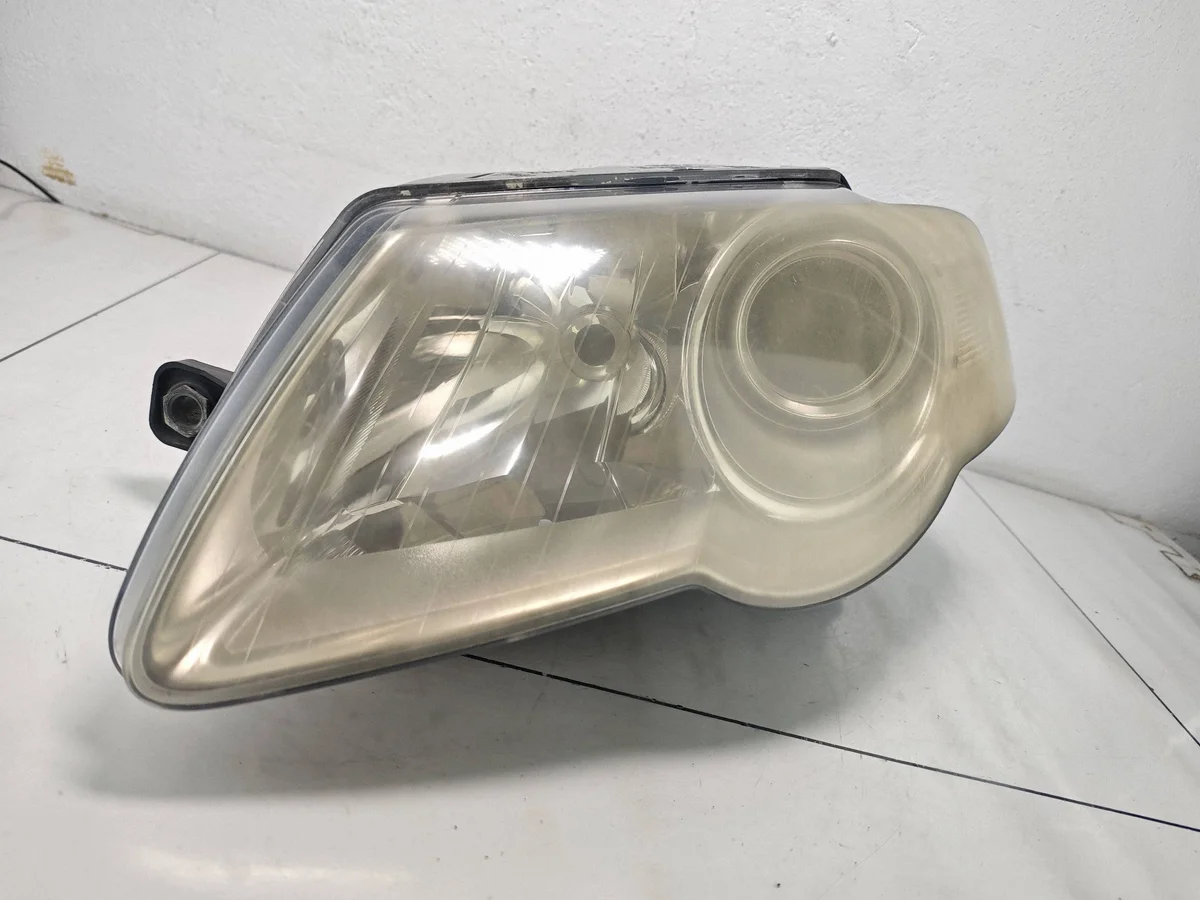 VW Passat B6 Scheinwerfer Links vorne 3C0941005Q image 4
