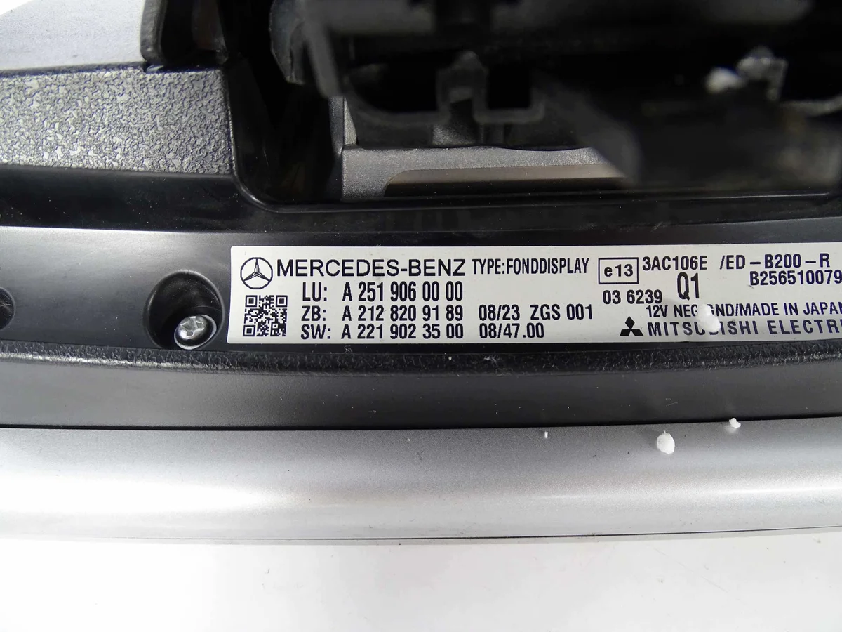 Monitores DVD para Mercedes Classe R W251 image 6