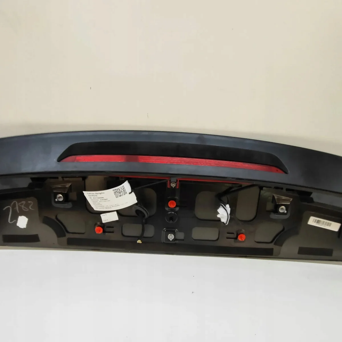 Bagagerumsspoiler VW T-Roc (A11) 2GA827933 image 7