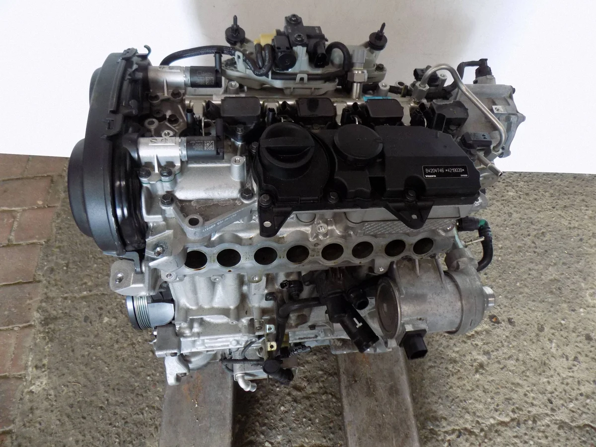 VOLVO V60 S60 T6 T8 Hybride Motor B4204T46