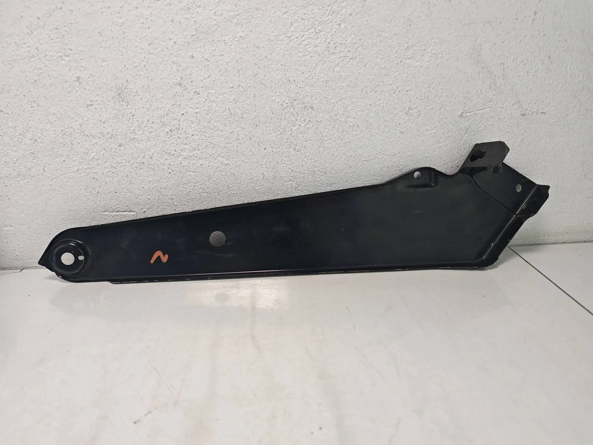 Panneau support radiateur VW Passat B8 gauche image 6