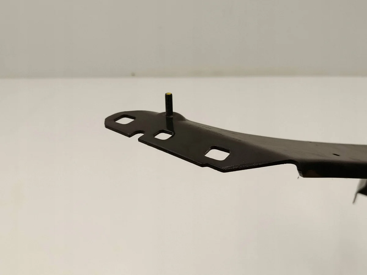 BMW X1 F48 F49 Scheinwerferhalter links vorne image 5