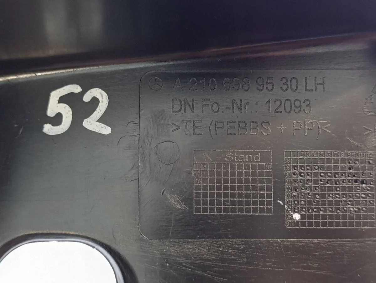 Linker voorspatbord Mercedes E W210 A2106989530 image 7