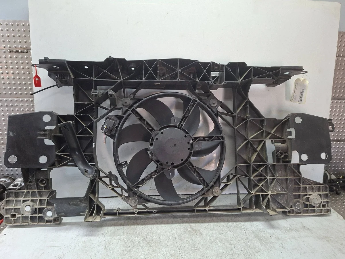 Voorste Ventilator Koeler Renault Fluence 1.5 DCI image 6