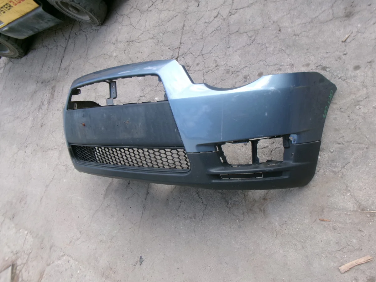 Pare-chocs avant Mitsubishi Colt VI CZ3 image 3